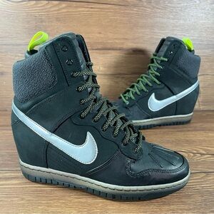 Nike Dunk Sky High 2.0 Sneakerboot Shoes Women’s Size 8 Sneakers Boots